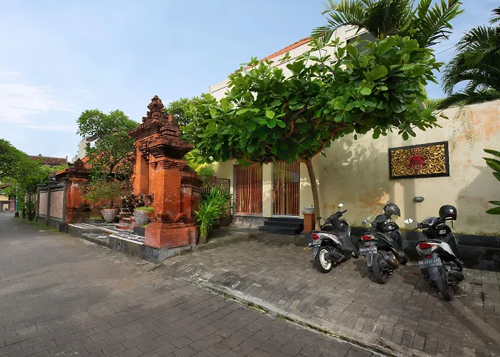 Graha Wedha Hotel Kuta (Bali)